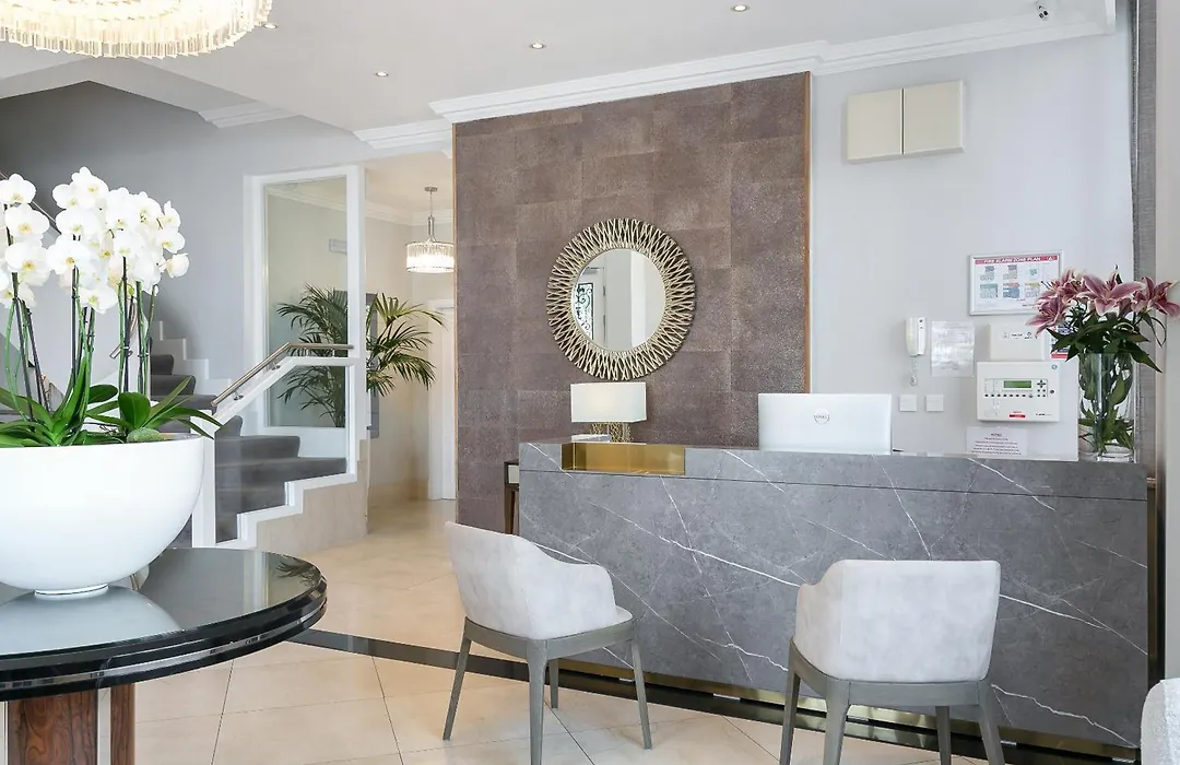 Chilworth Court-1