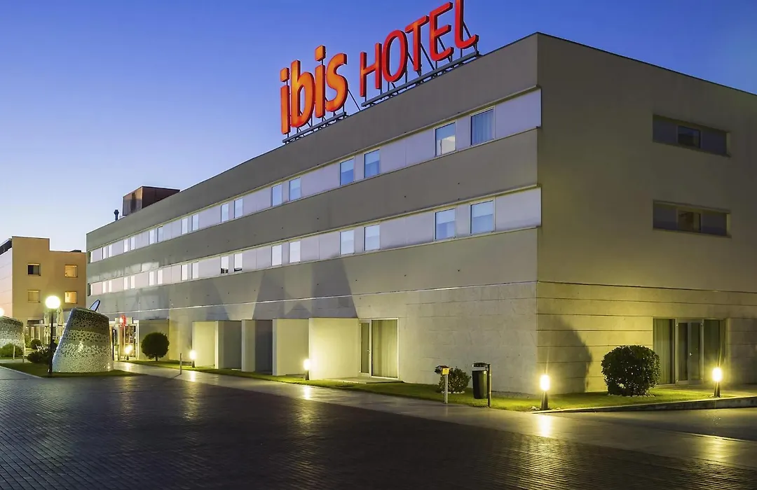Hotel Ibis Porto Sao Joao-1