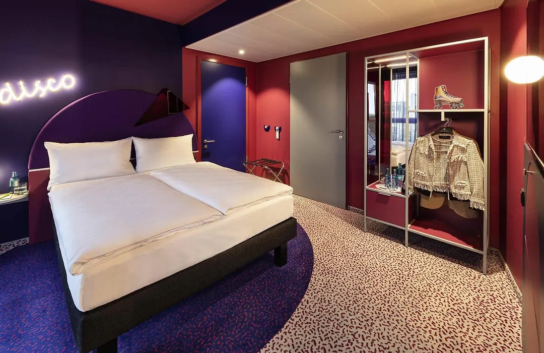 Ibis Styles Muenchen Perlach-1