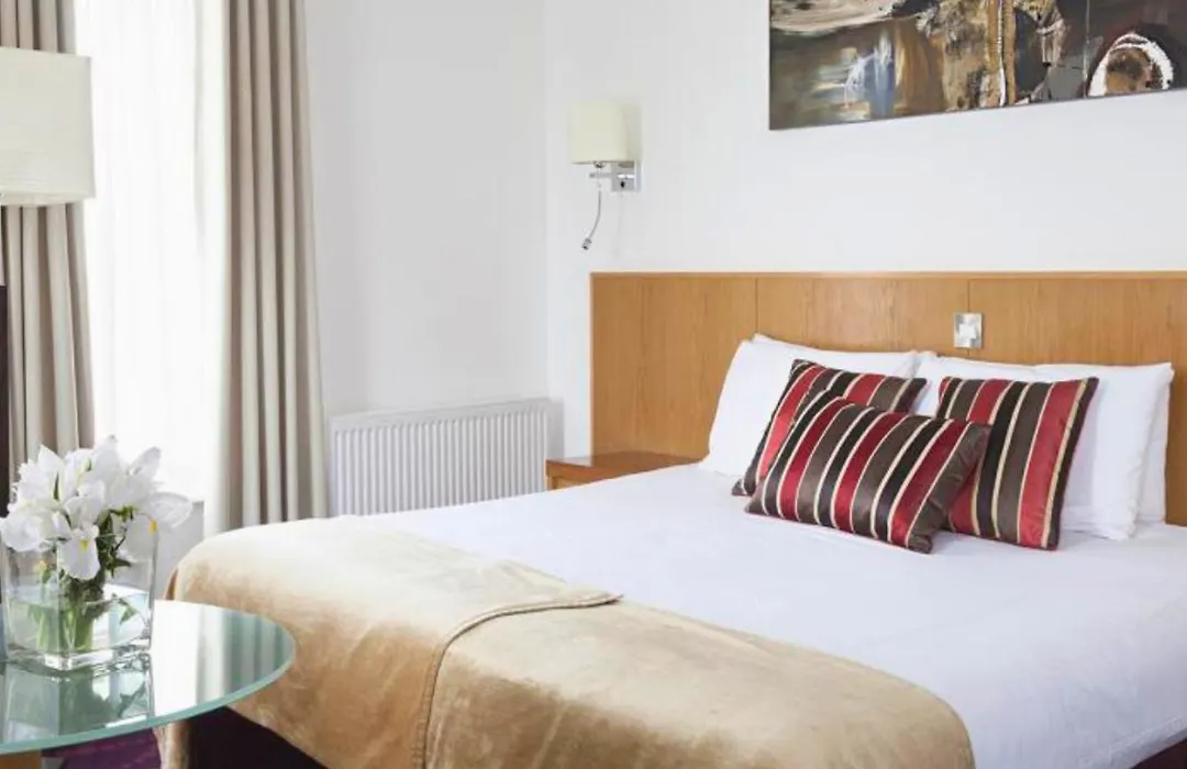 Arlington Hotel O'Connell Bridge-1