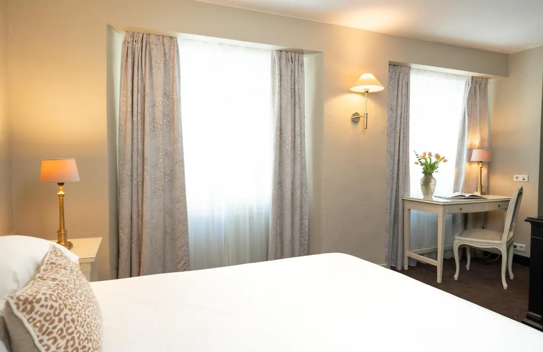 Le Cavendish-1