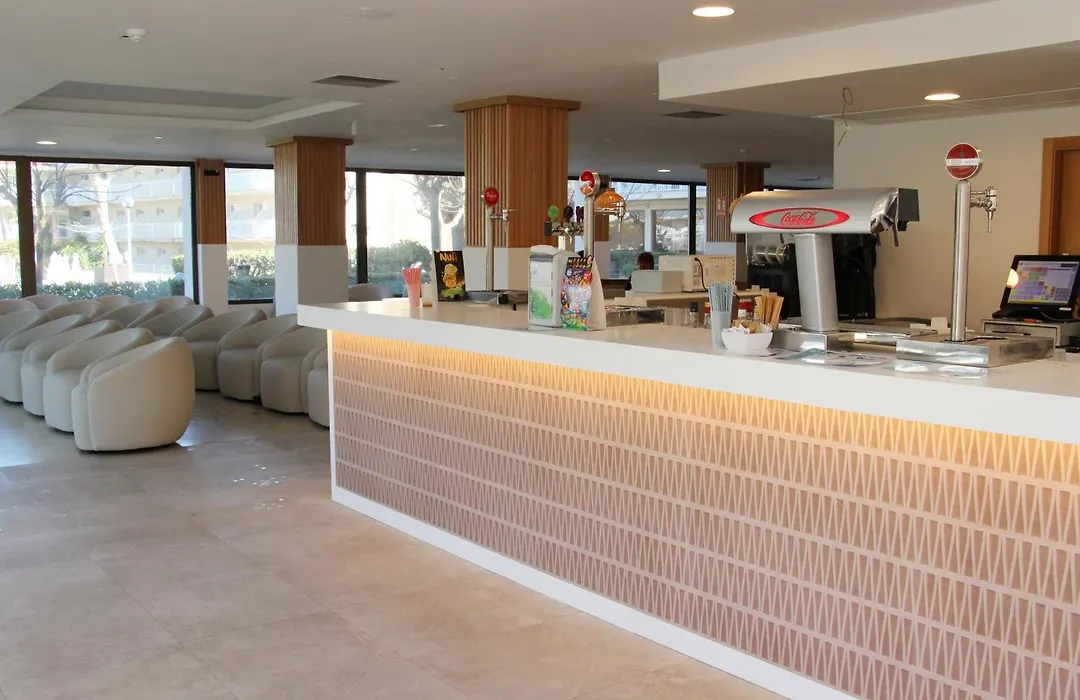 Club Hotel Aguamarina-1