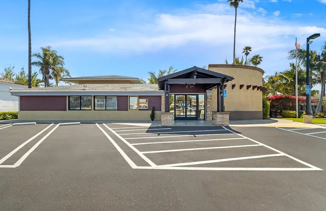 Quality Inn & Suites Santa Maria-1