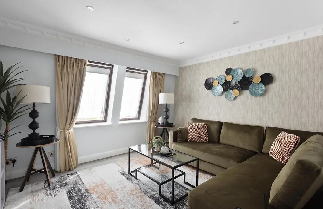 Mayfair House-1