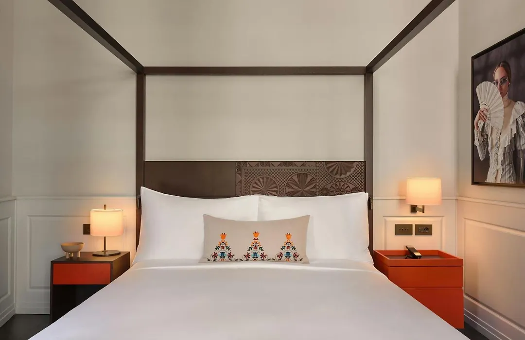 Dorothea Hotel, Budapest, Autograph Collection-1