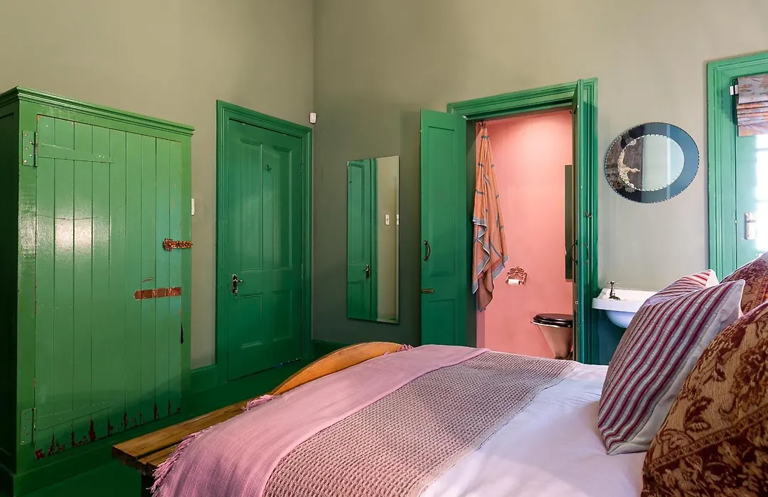 Hotel Lola-1