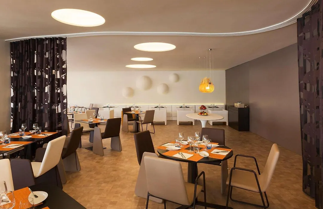 Novotel Setubal-1