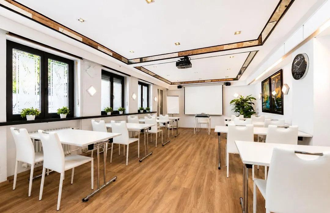 Hotel Rivoli Charme-1