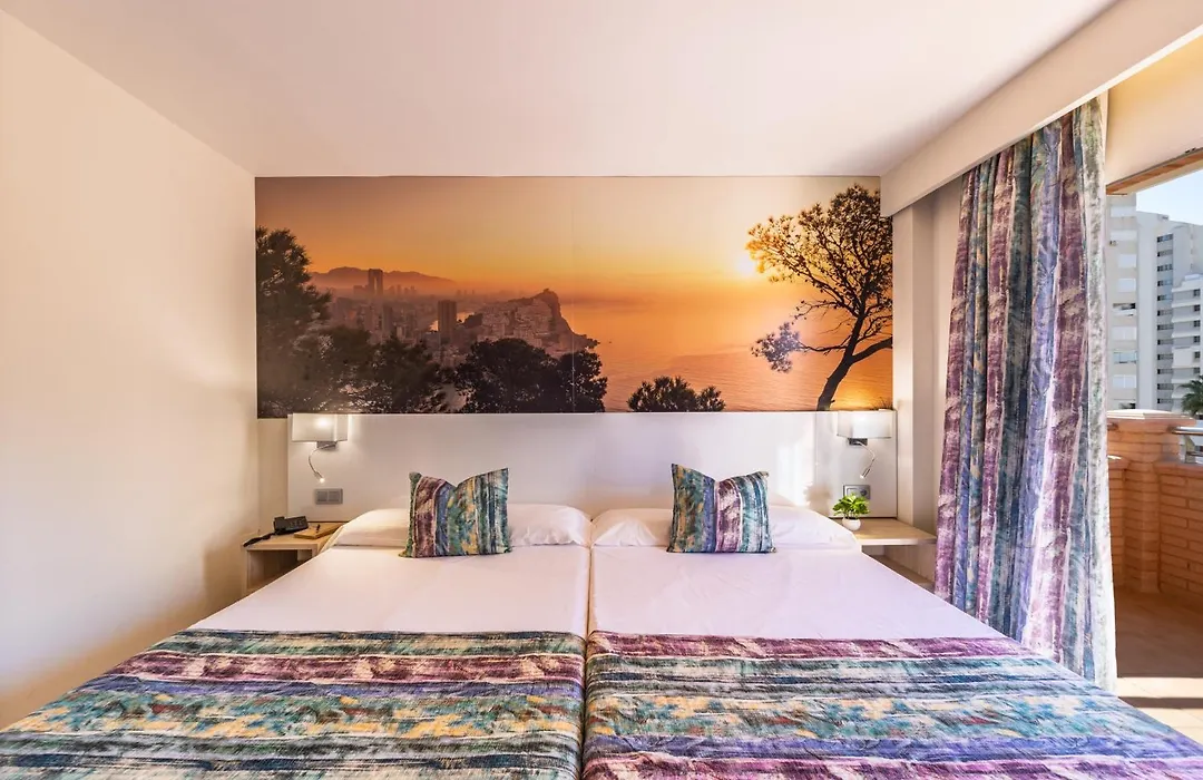 Hotel Tropic-1