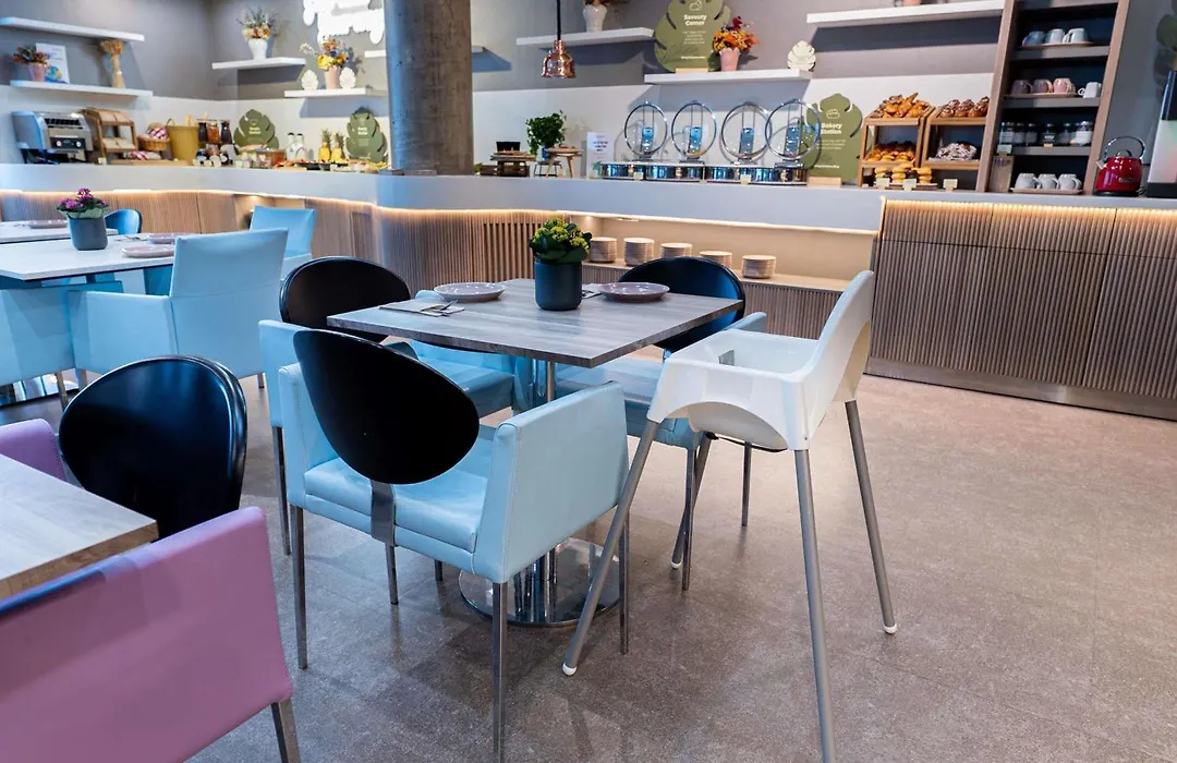 Novotel Suites Malaga Centro-1