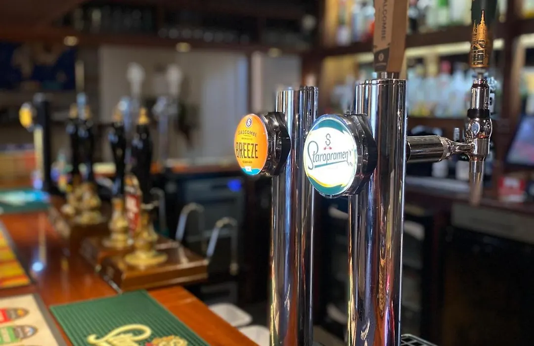 The Globe Inn-1