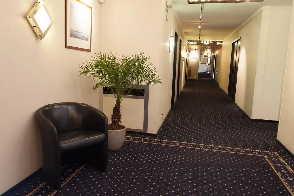 Leonardo Hotel Charleroi City Center-1