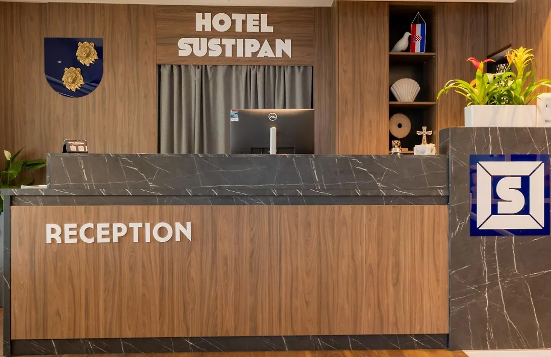 Hotel Jadran-1