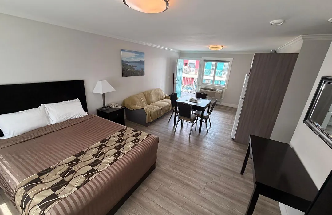 Traveler'S Motel Penticton-1