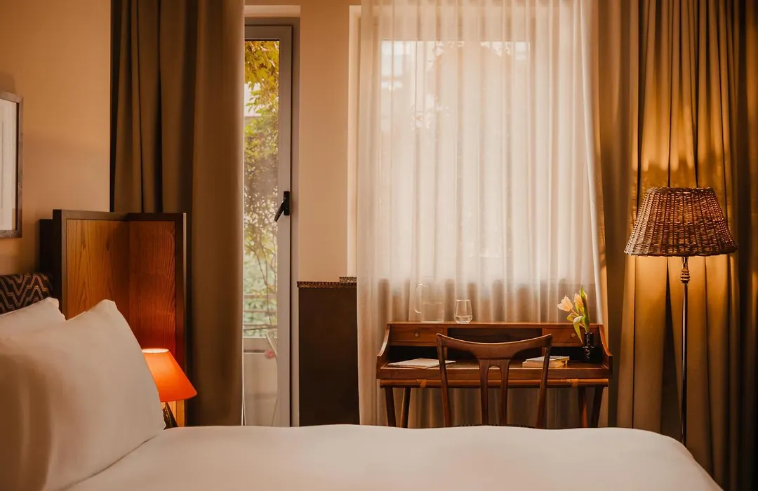 Aethos Hotel Milan-1