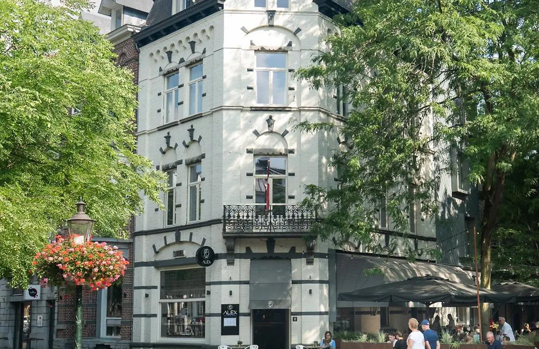 Alex Maastricht-1