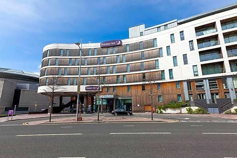 Premier Inn Belfast Titanic Quarter-1