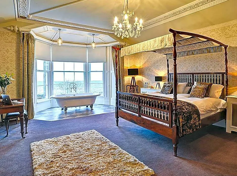 Bay Villa-1