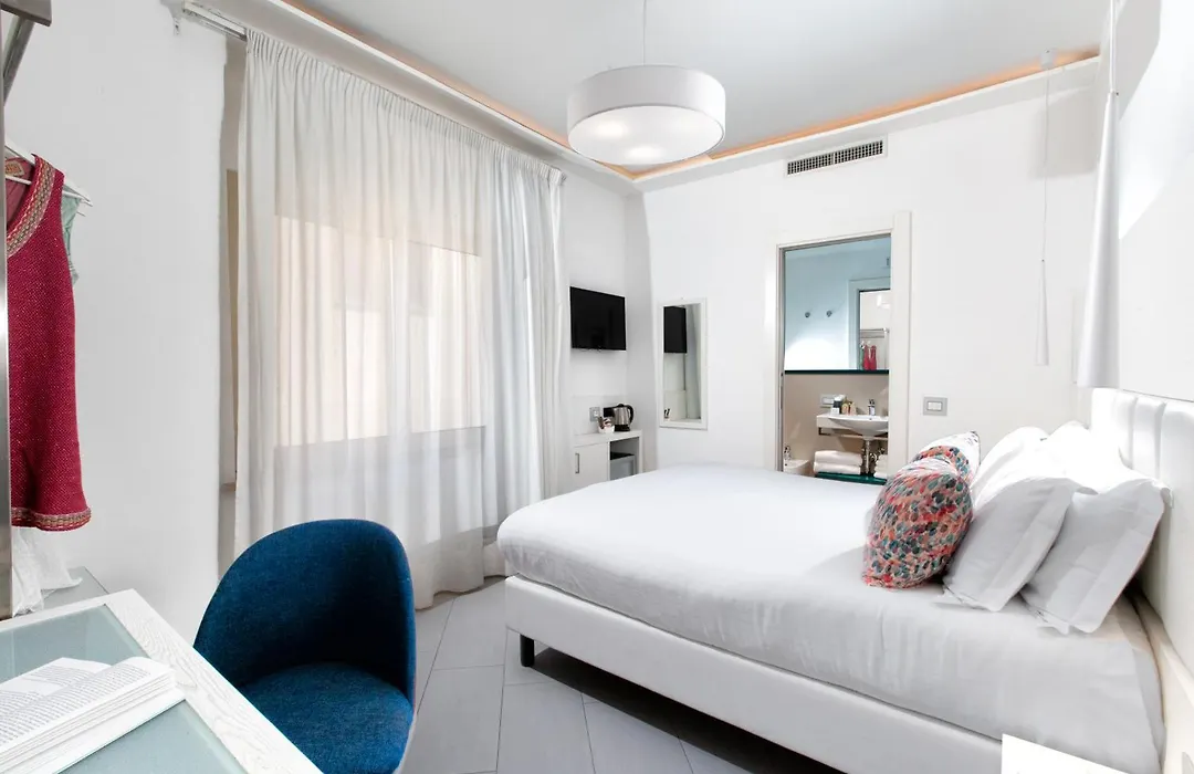 Hotel Tasso Suites & Spa-1