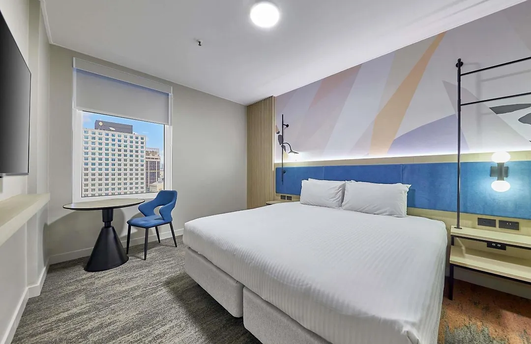 ibis Perth-1