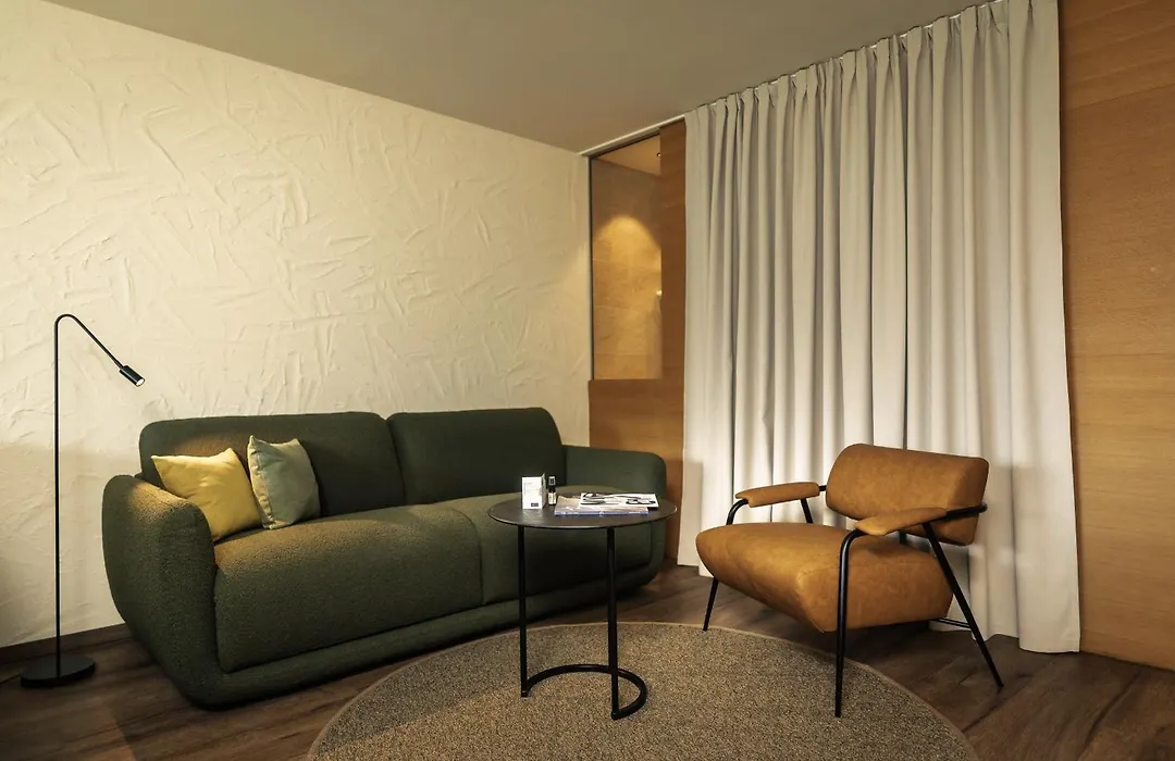 Tauern Spa Hotel&Therme-1