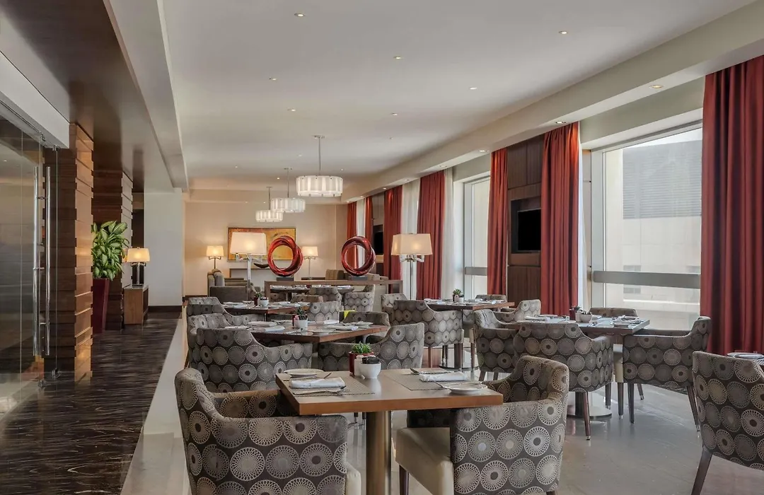 Swissôtel Al Ghurair Dubai-1