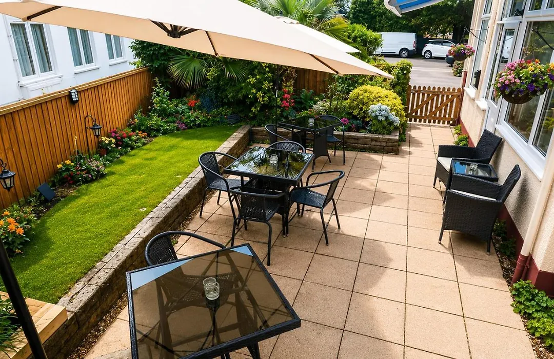 Cecil Court Hotel-1