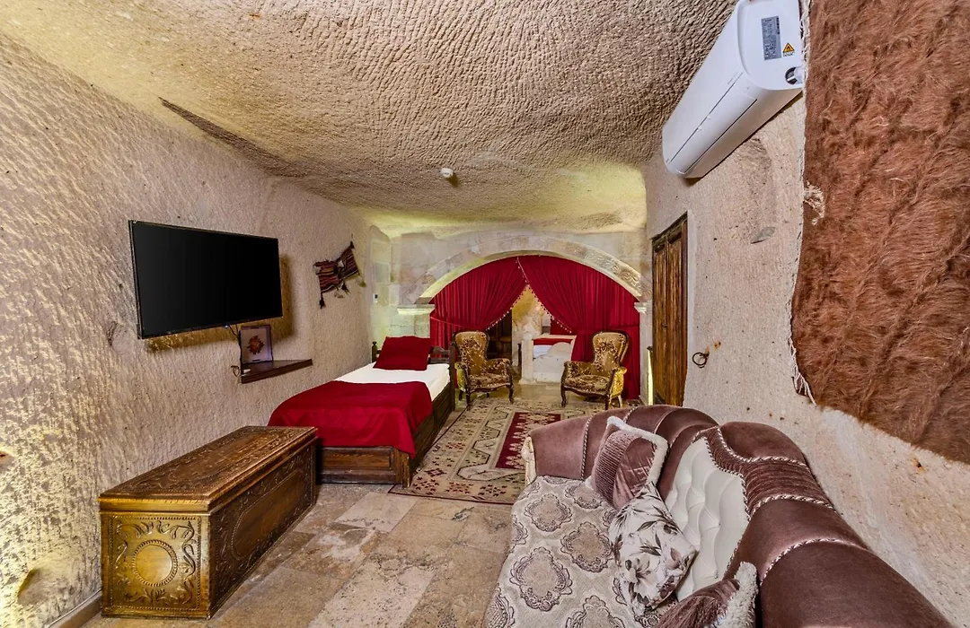 Hidden Cave Hotel-1