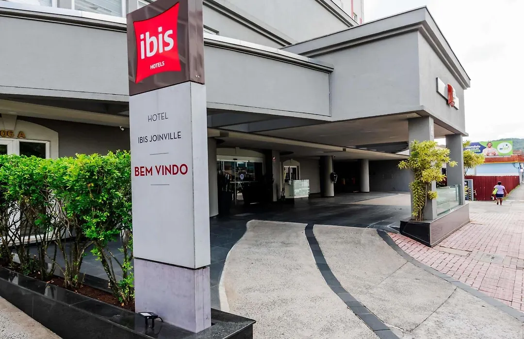 ibis Joinville-1