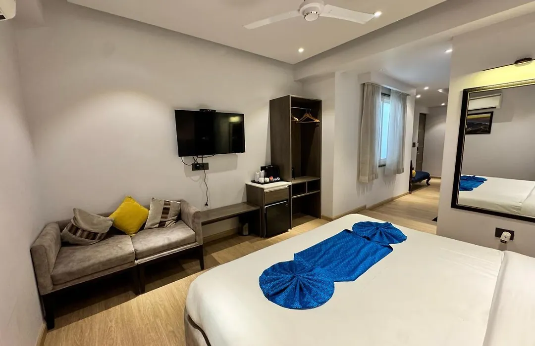 Hotel Azul Ganga-1