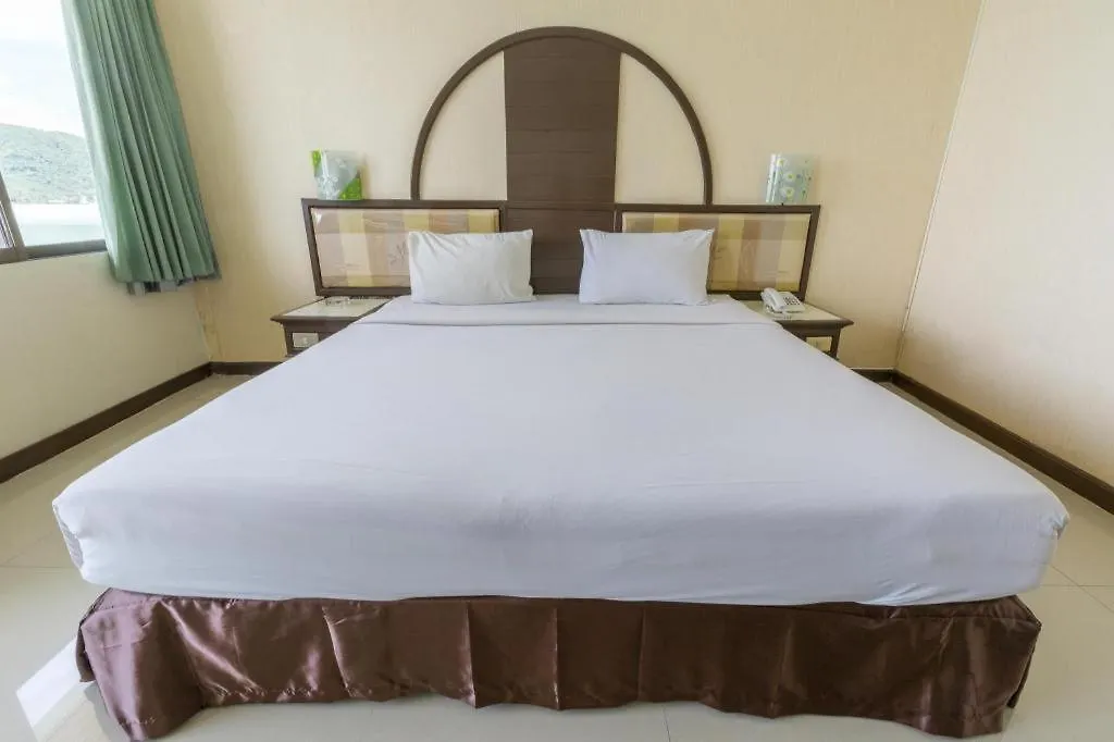 Lake Inn Hotel-1