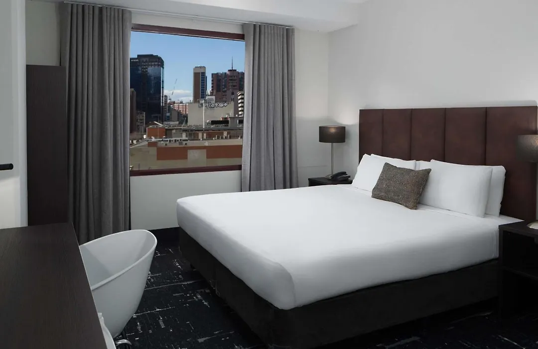 Mercure Melbourne City Centre-1