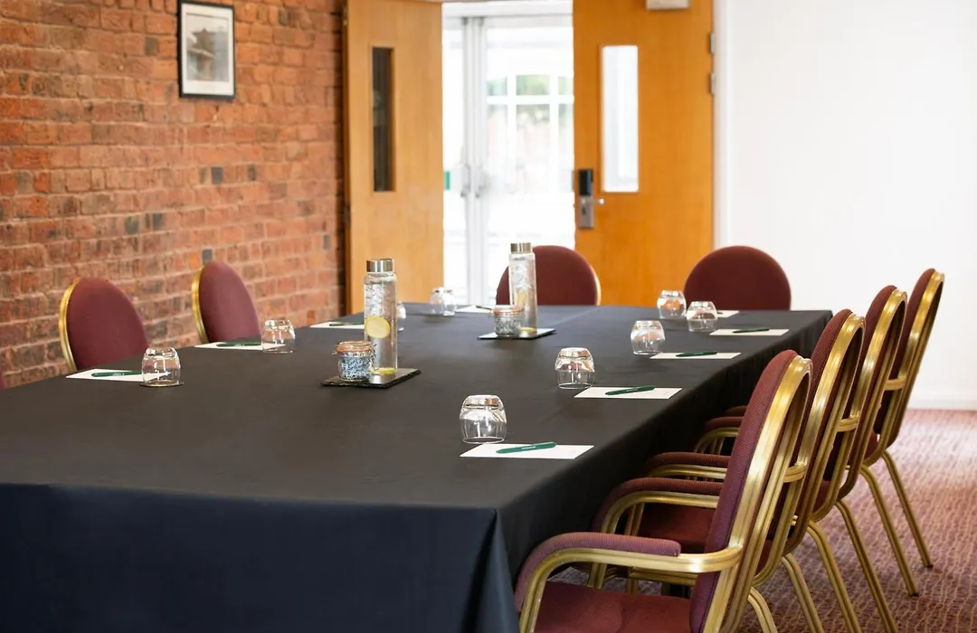 Holiday Inn Ellesmere Port/Cheshire Oaks By Ihg-1