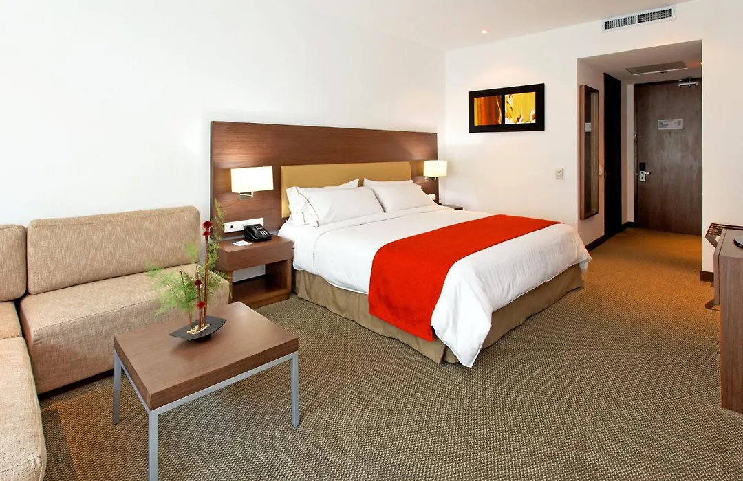 Holiday Inn Express Bogotá - Parque La 93, an IHG Hotel-1