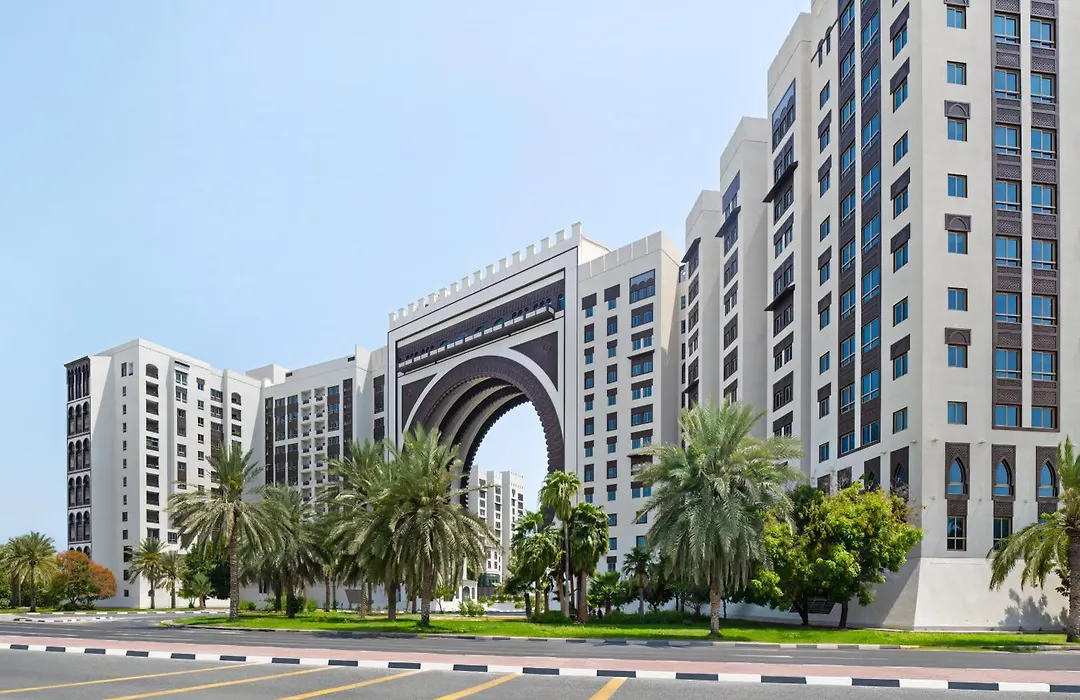 Oaks Ibn Battuta Gate Dubai-1