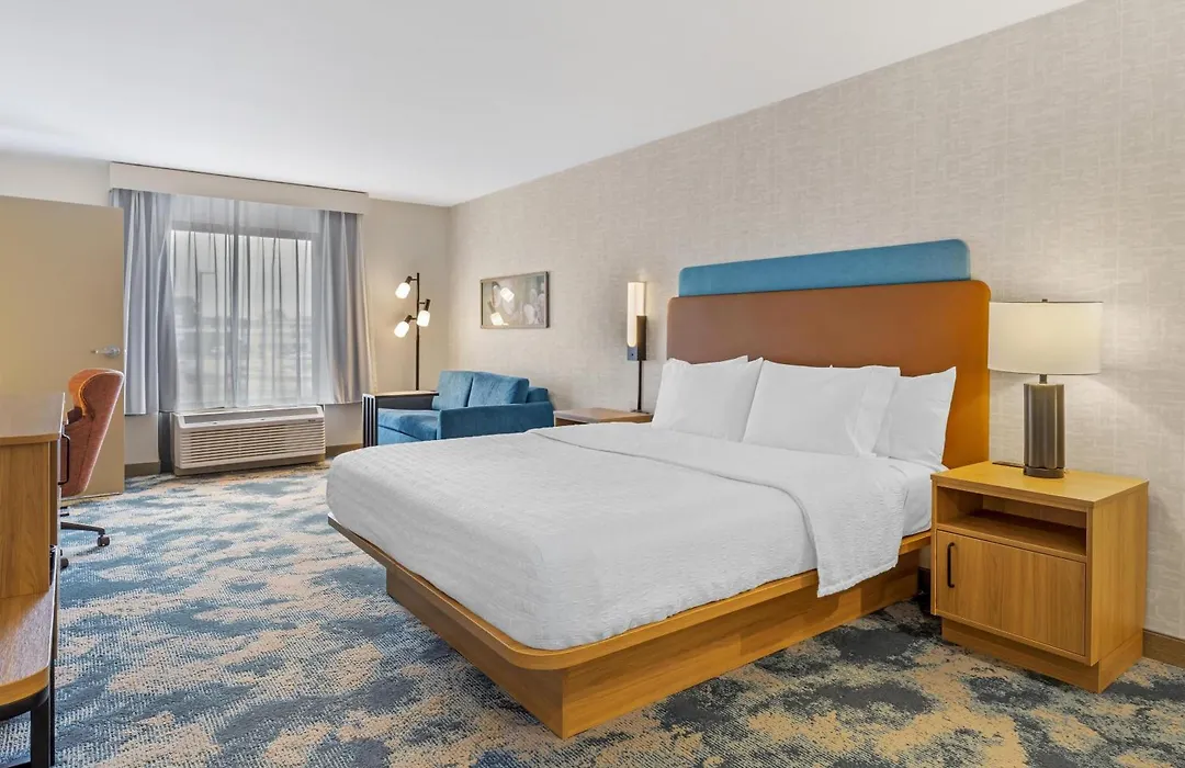 Hampton Inn Rocky Mount-1
