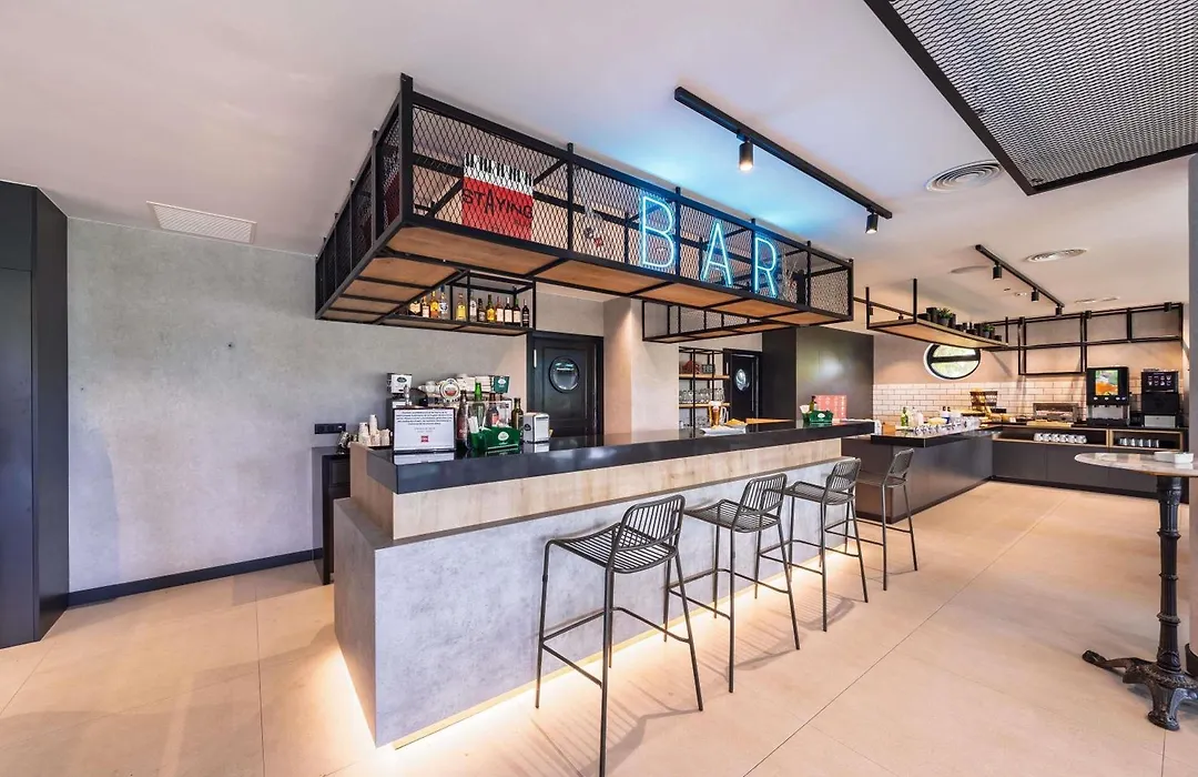 Ibis Murcia-1