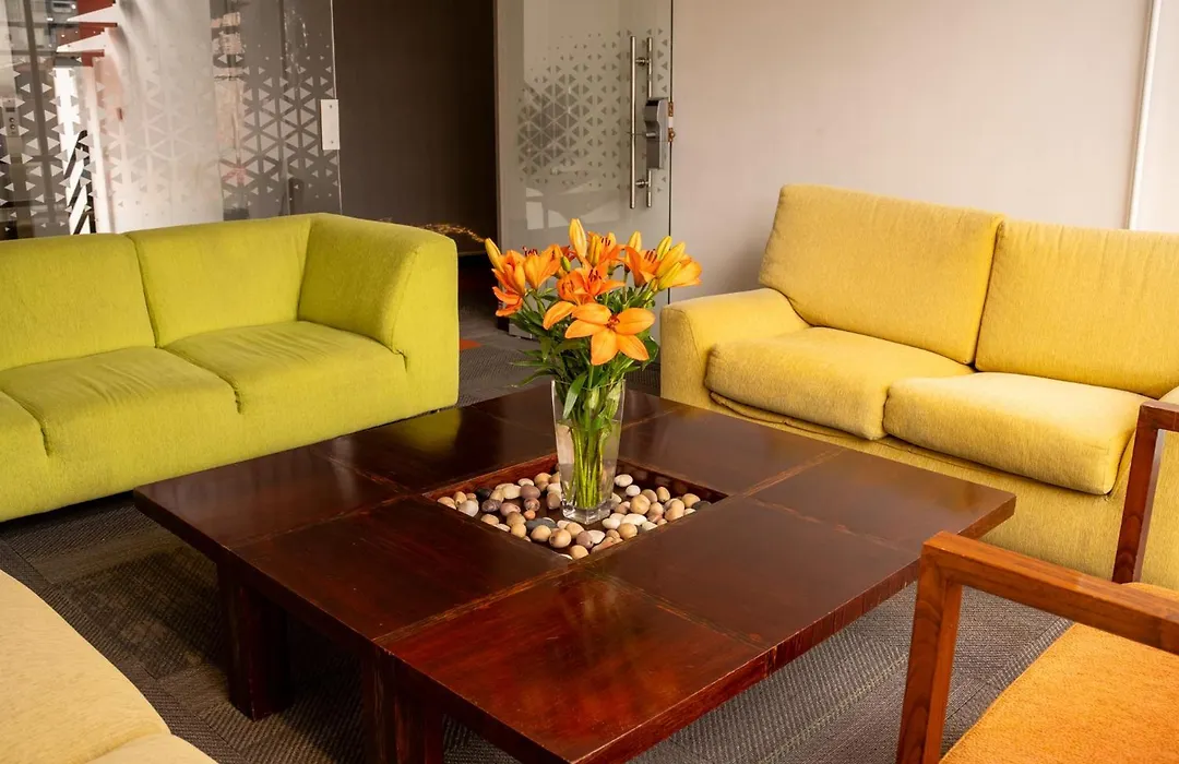 Richmond Suites Hotel-1