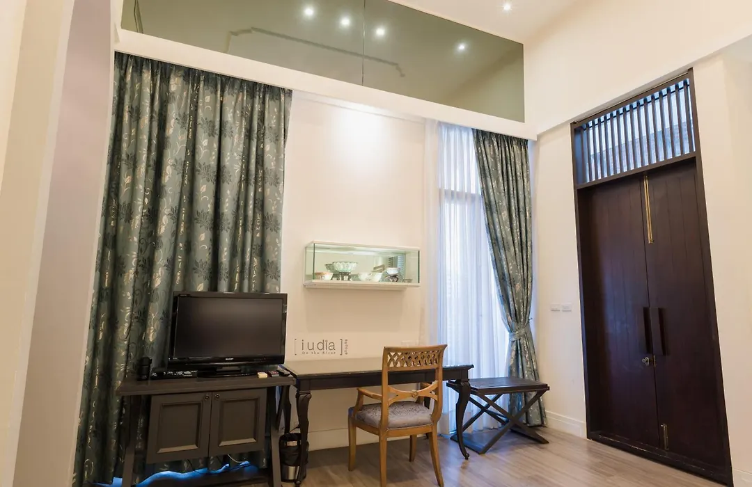 Iudia Hotel-1