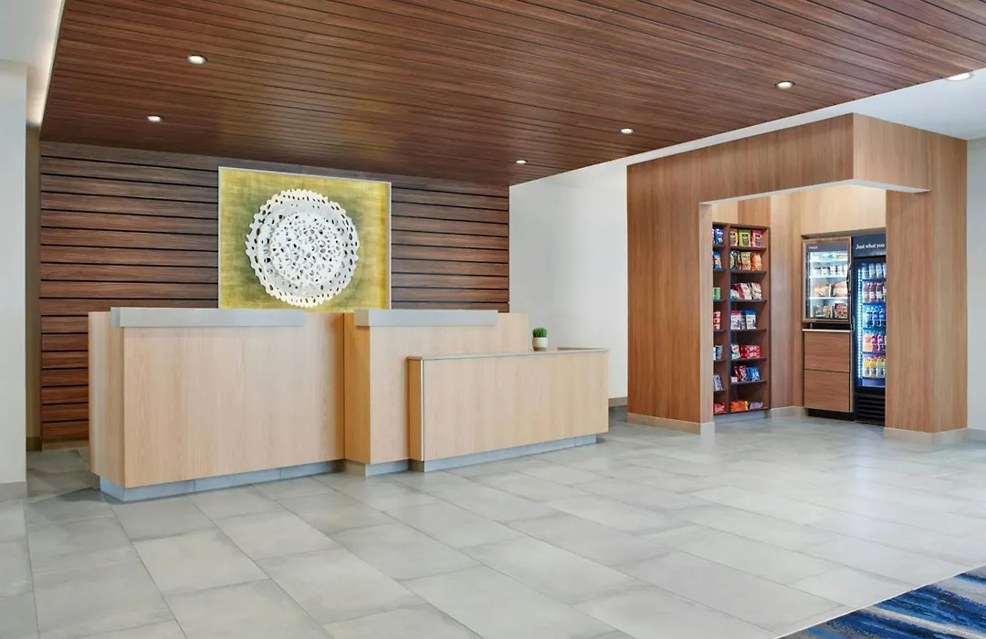 Fairfield By Marriott Inn & Suites Page-1