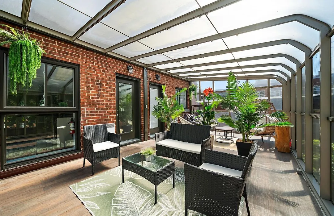 Maison Des Jardins B&B-1