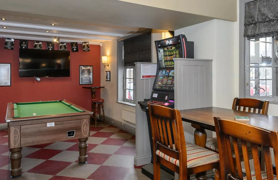 Balfour Arms-1