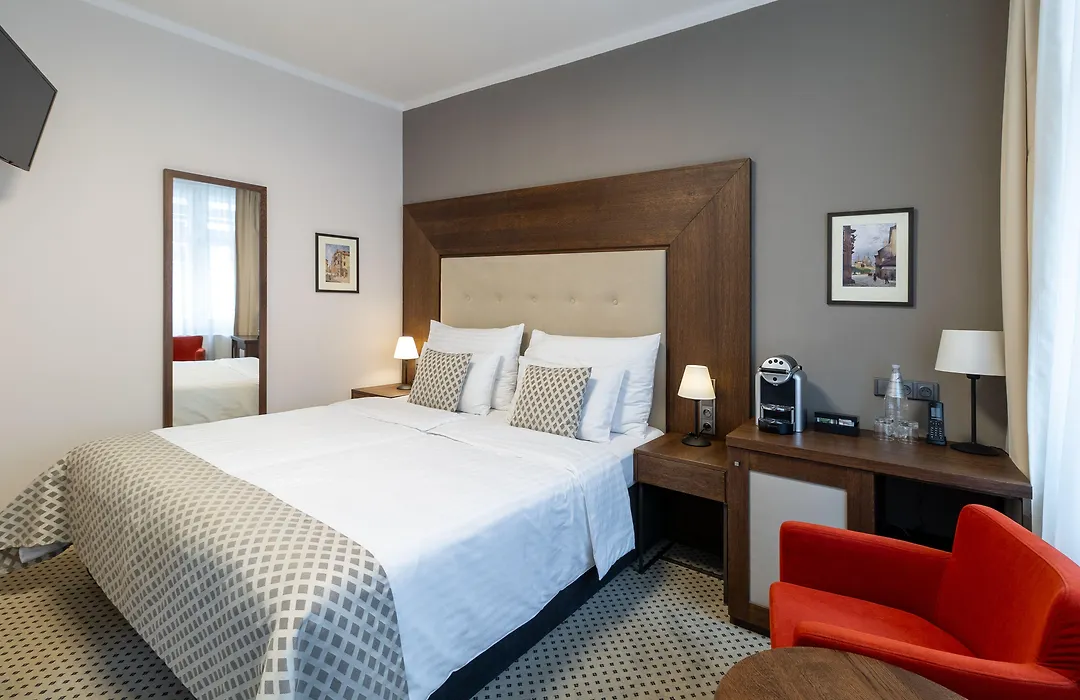 Hotel Ikona-1