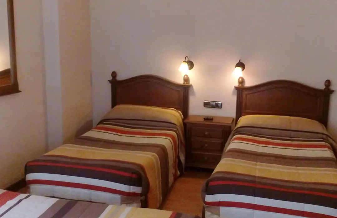 Hostal Granada-1