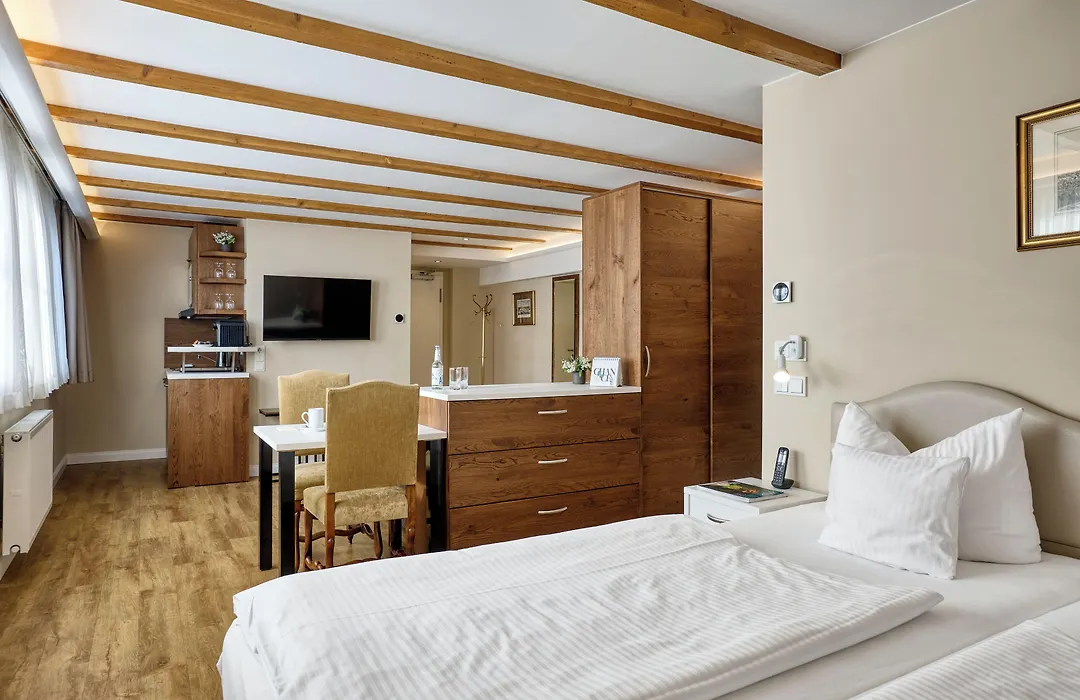 Hotel Kraft-1