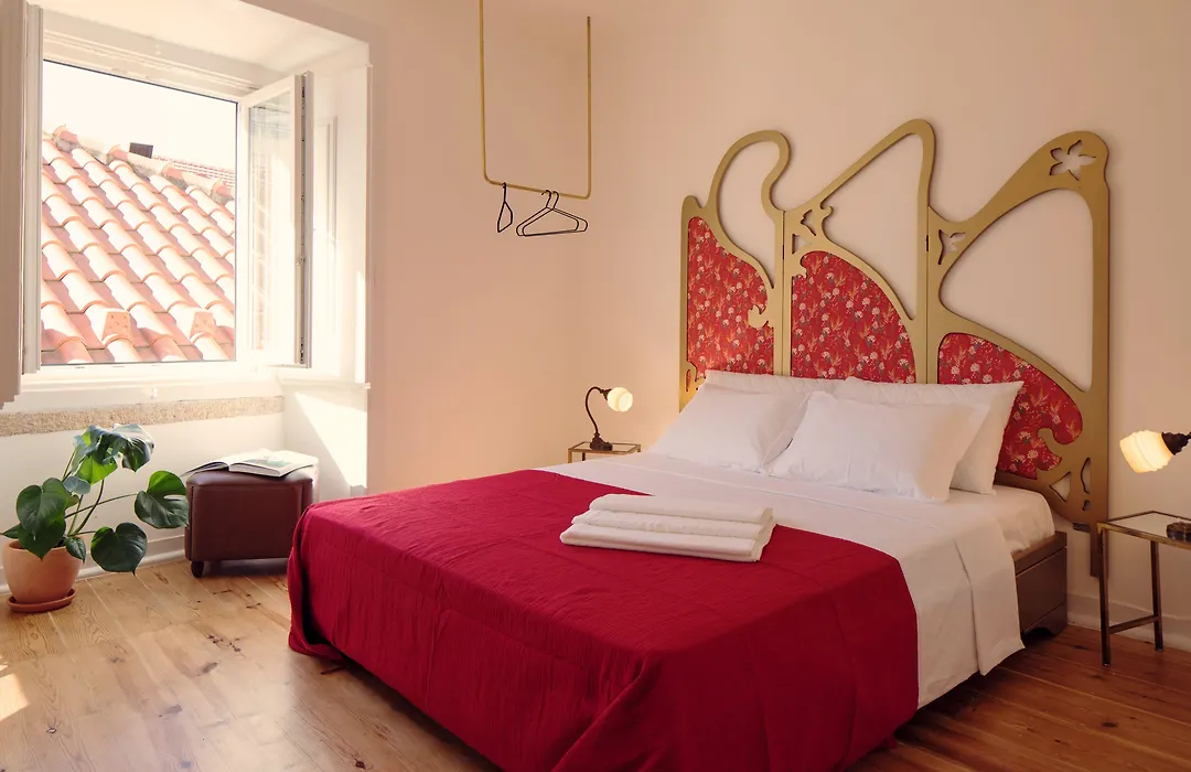 Lisbon Calling Rooms & Studio-1