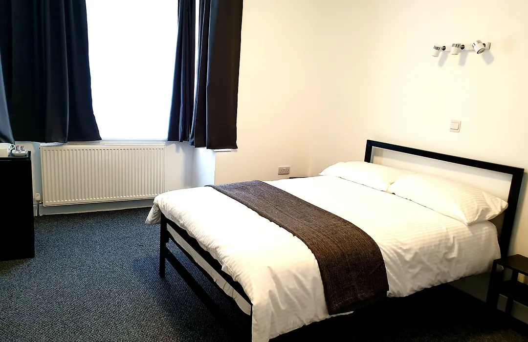 Wanstead Hotel-1