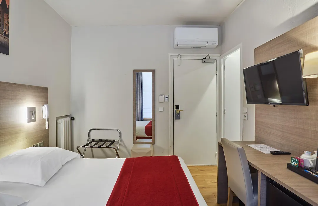 Hotel Lux Picpus-1
