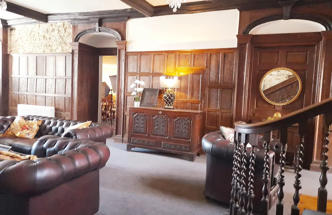 Stone Court House-1