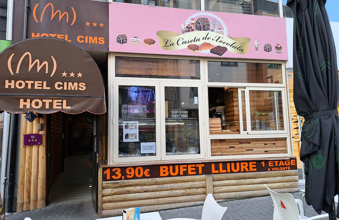 Hotel Cims Pas De La Casa-1